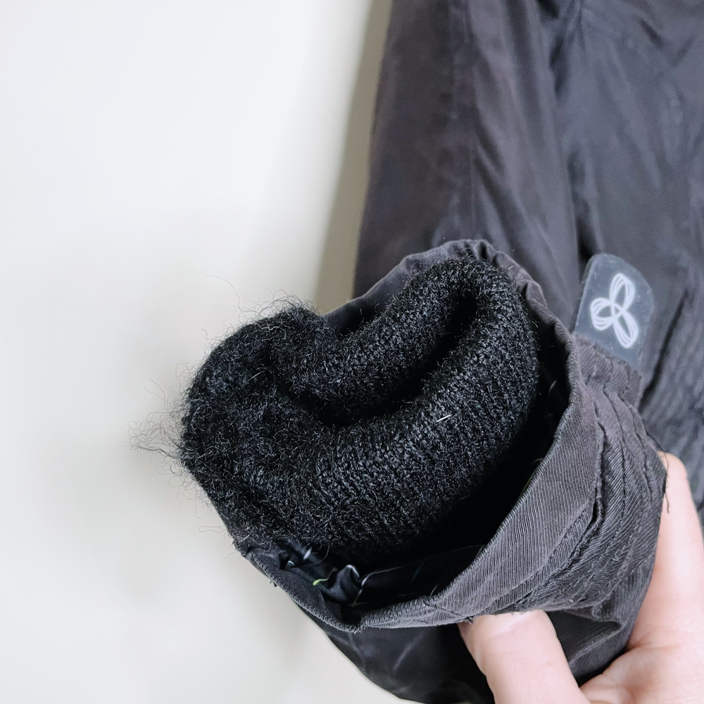 tna black aspen winter parka with faux fur hood - size small