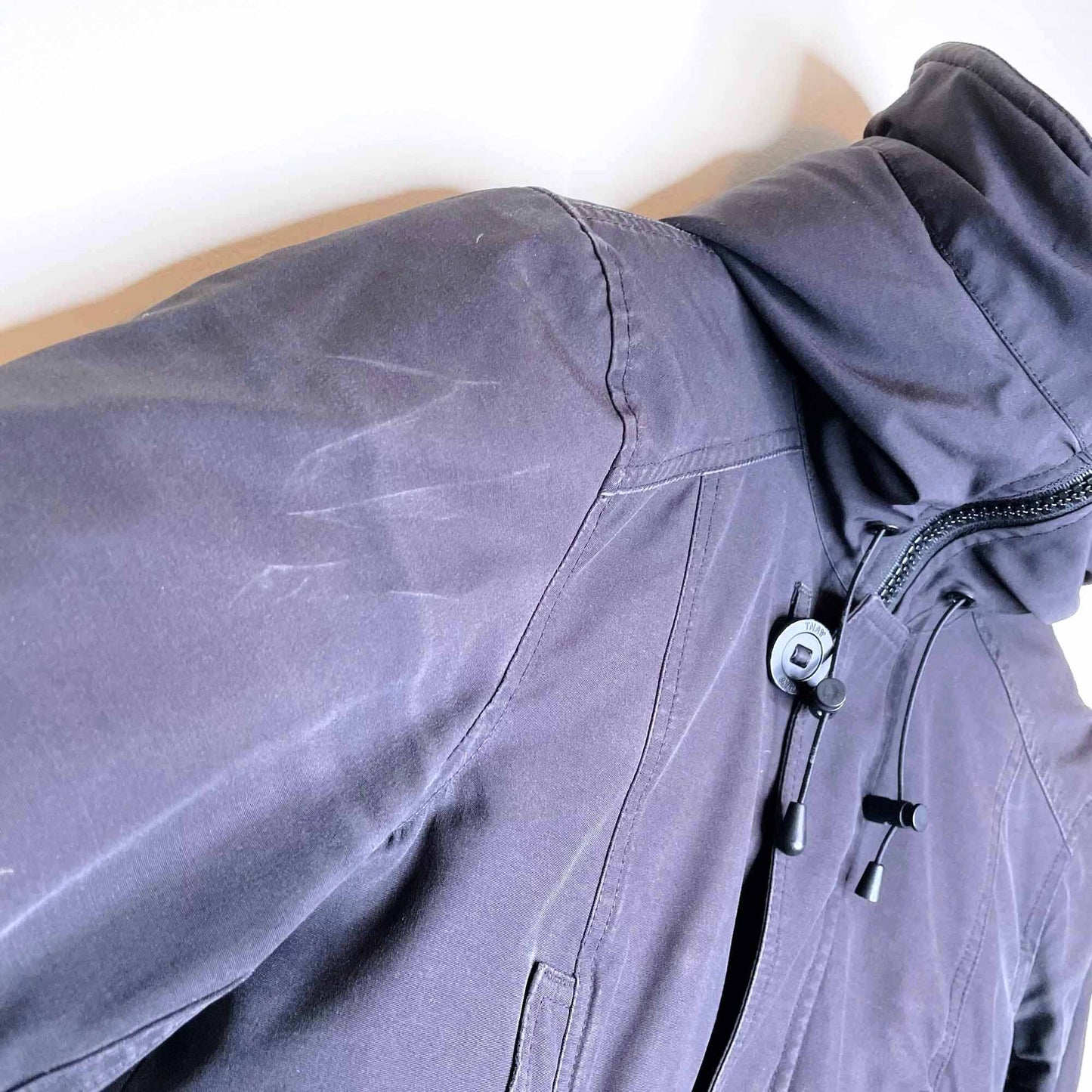 tna bancroft mid-length goose-down parka - size medium