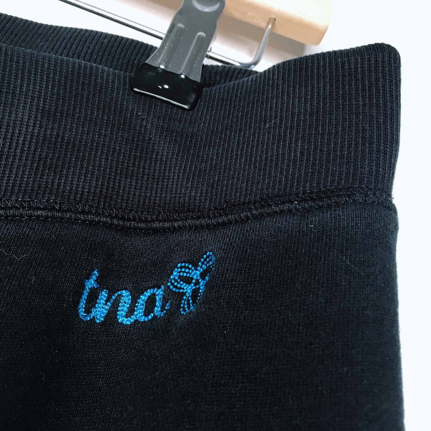 TNA straight leg sweatpants - size Medium