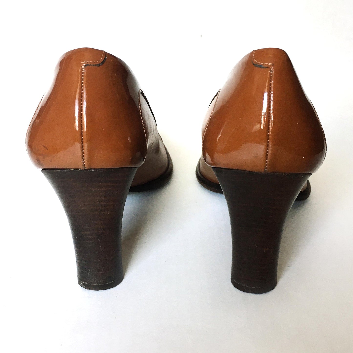 TOD's two-tone leather pumps - size 9.5