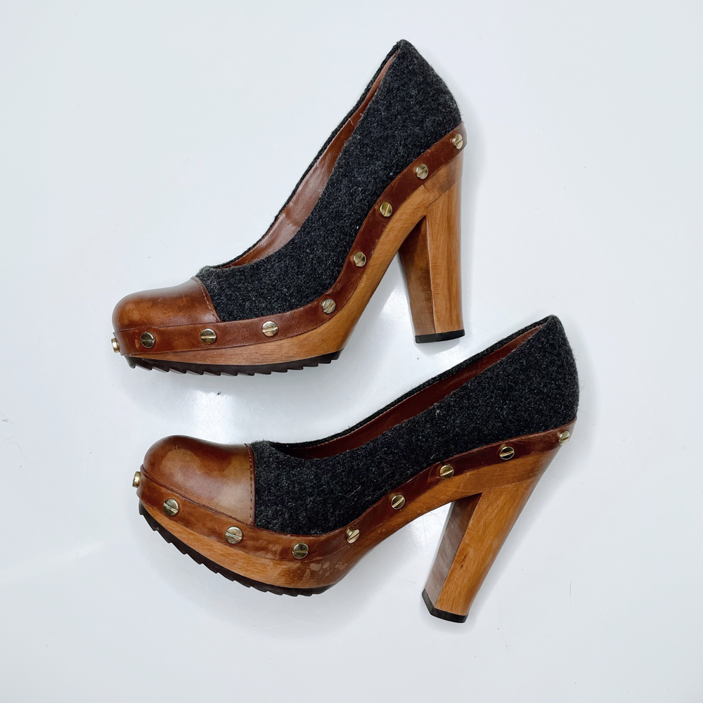 tory burch wanda flannel leather studded heels - size 6