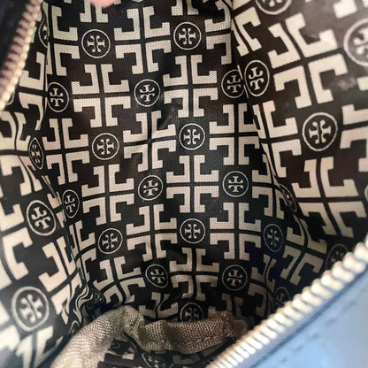 tory burch gold-tone logo plaque make up bag