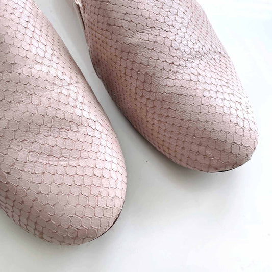 town shoes pink snakeskin leather loafers - size 37