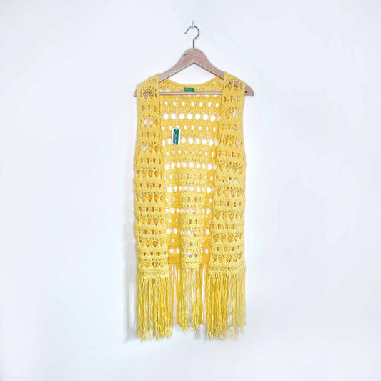 nwt united colors of benetton ben batik crochet fringe vest - size medium