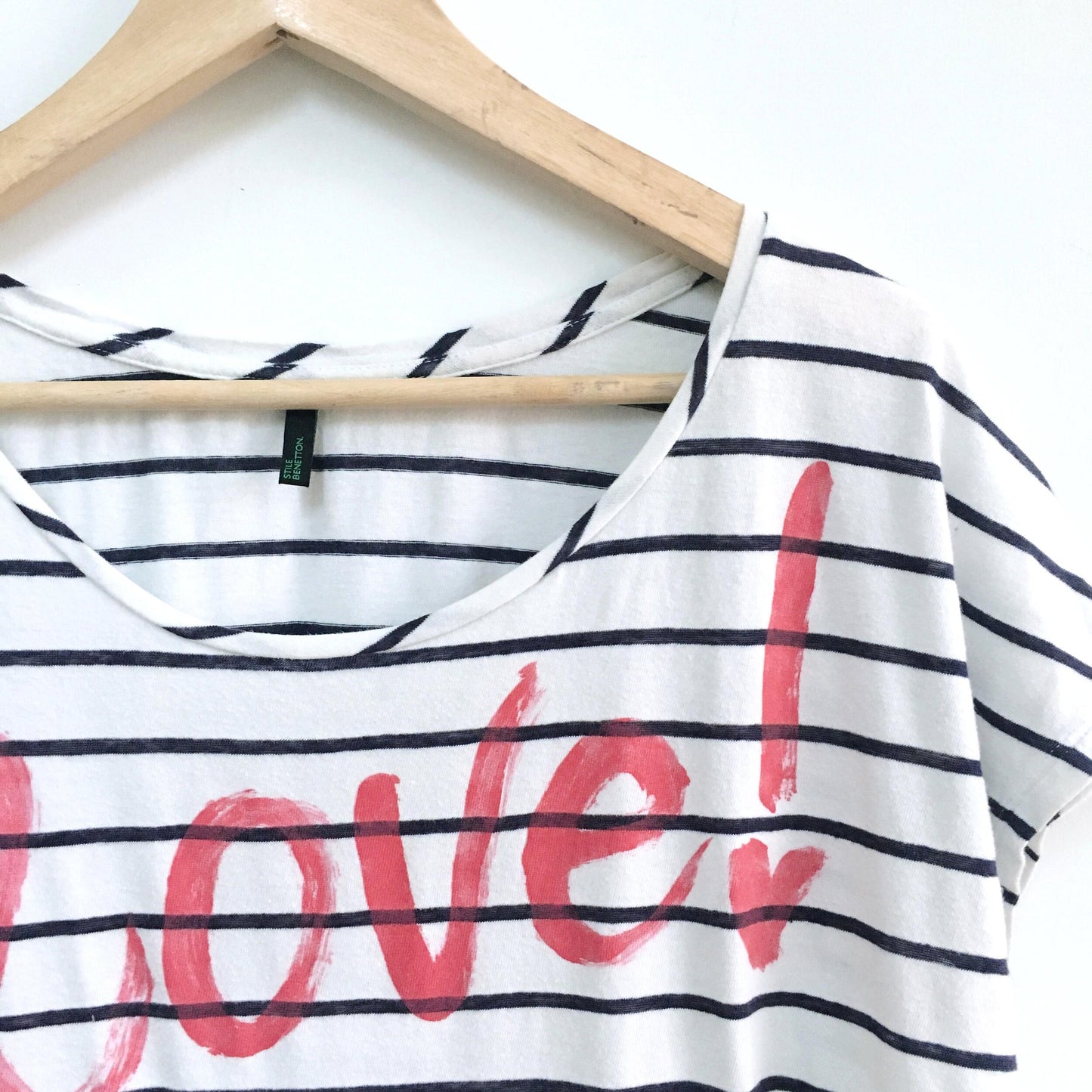 United Colors of Benetton Linen Love Tee - size Sm/M