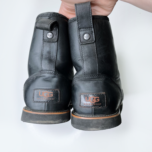 men's black ugg hannen TI sheepskin lace-up boots - size 11/11.5