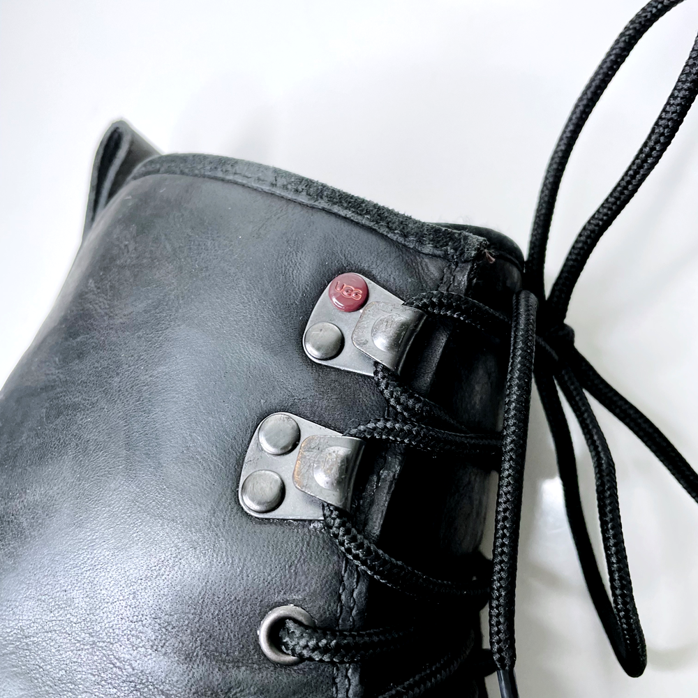 men's black ugg hannen TI sheepskin lace-up boots - size 11/11.5