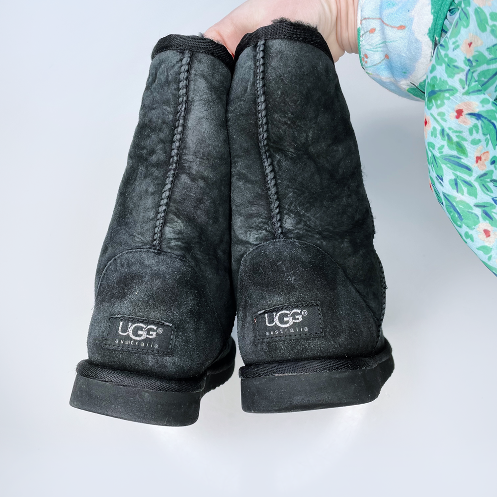 ugg classic short black sheepskin boots - size 8