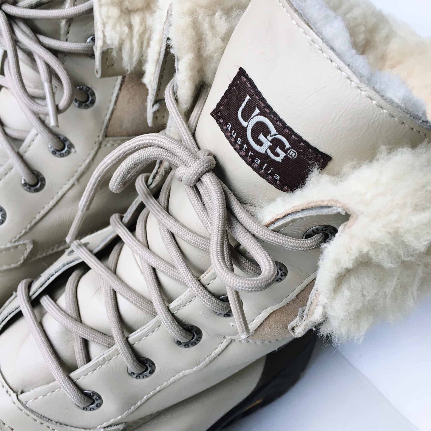 UGG Adirondack waterproof sheepskin boots - size 10