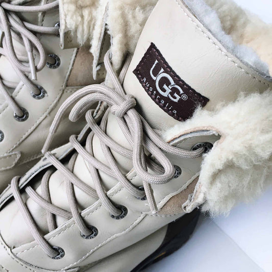 UGG Adirondack waterproof sheepskin boots - size 10