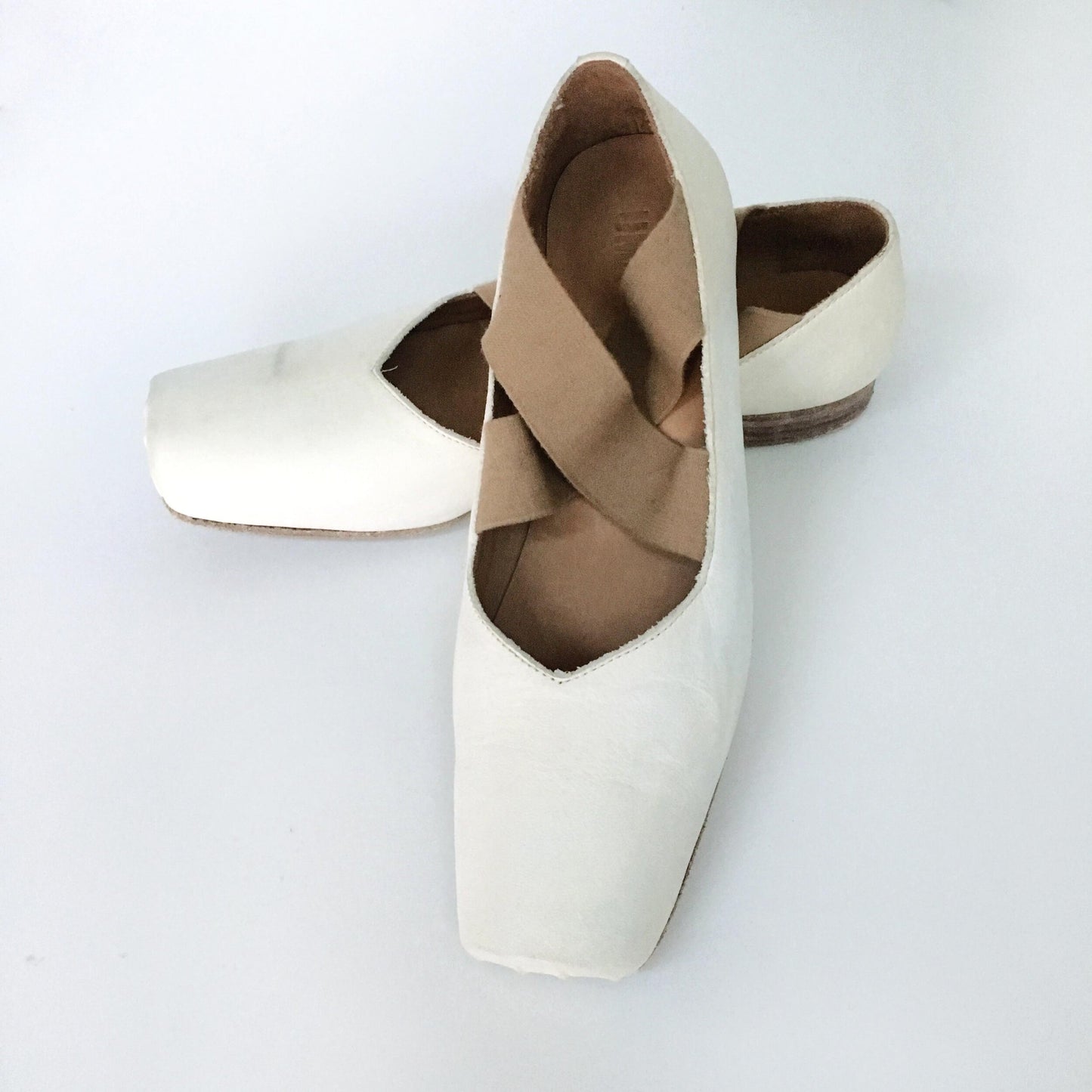 UMA WANG Cross-over strap Ballerina Shoes - size 37