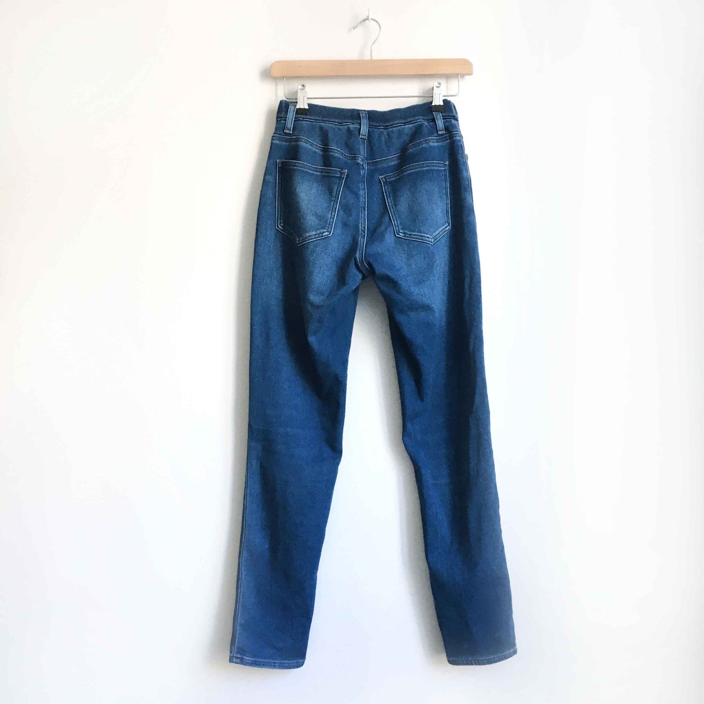 Uniqlo EZY drawstring mid-rise stretch jeans - size Medium