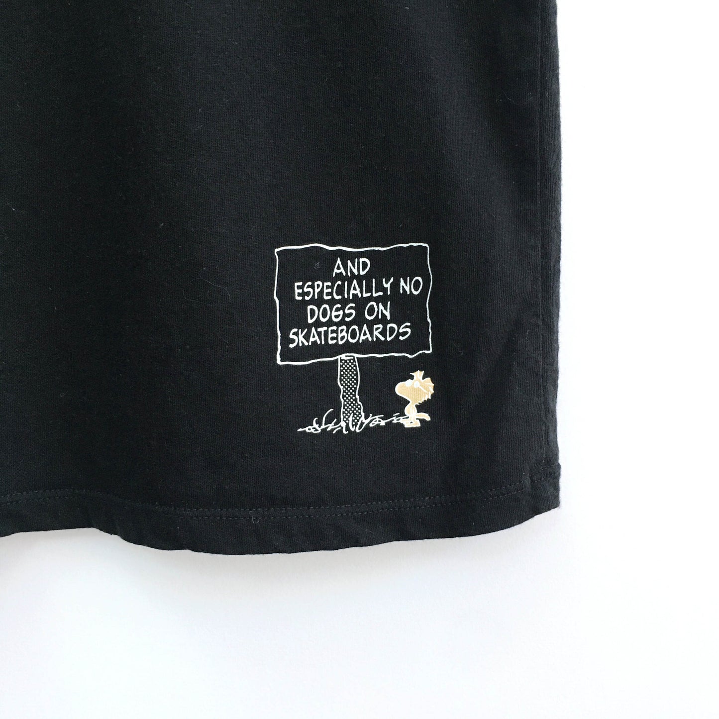 Uniqlo UT Peanuts Skater Tee - size Medium