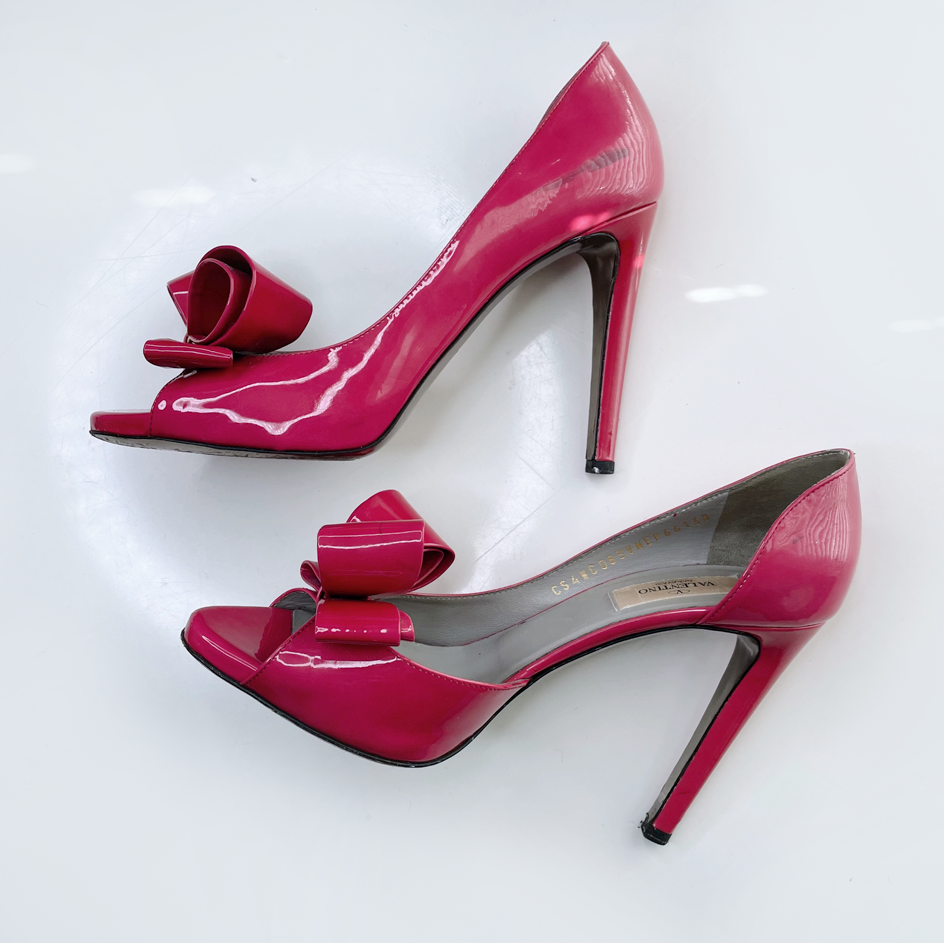 valentino pink d'orsay peep toe patent leather bow pumps - size 38