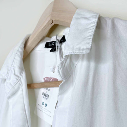 nwt velvet heart riley split tail raw hem button down shirt - size xs