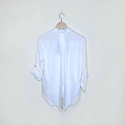 nwt velvet heart riley split tail raw hem button down shirt - size xs