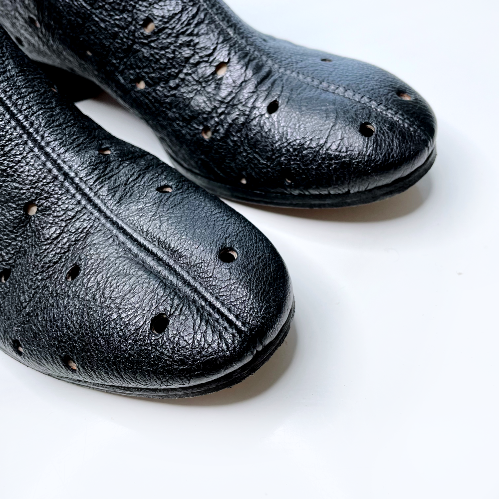 venezia black leather perforated ankle shoes - size 38