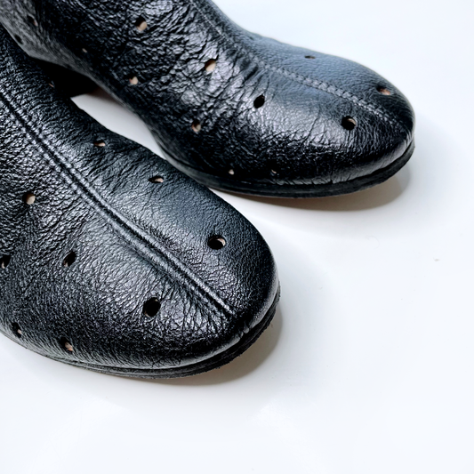 venezia black leather perforated ankle shoes - size 38