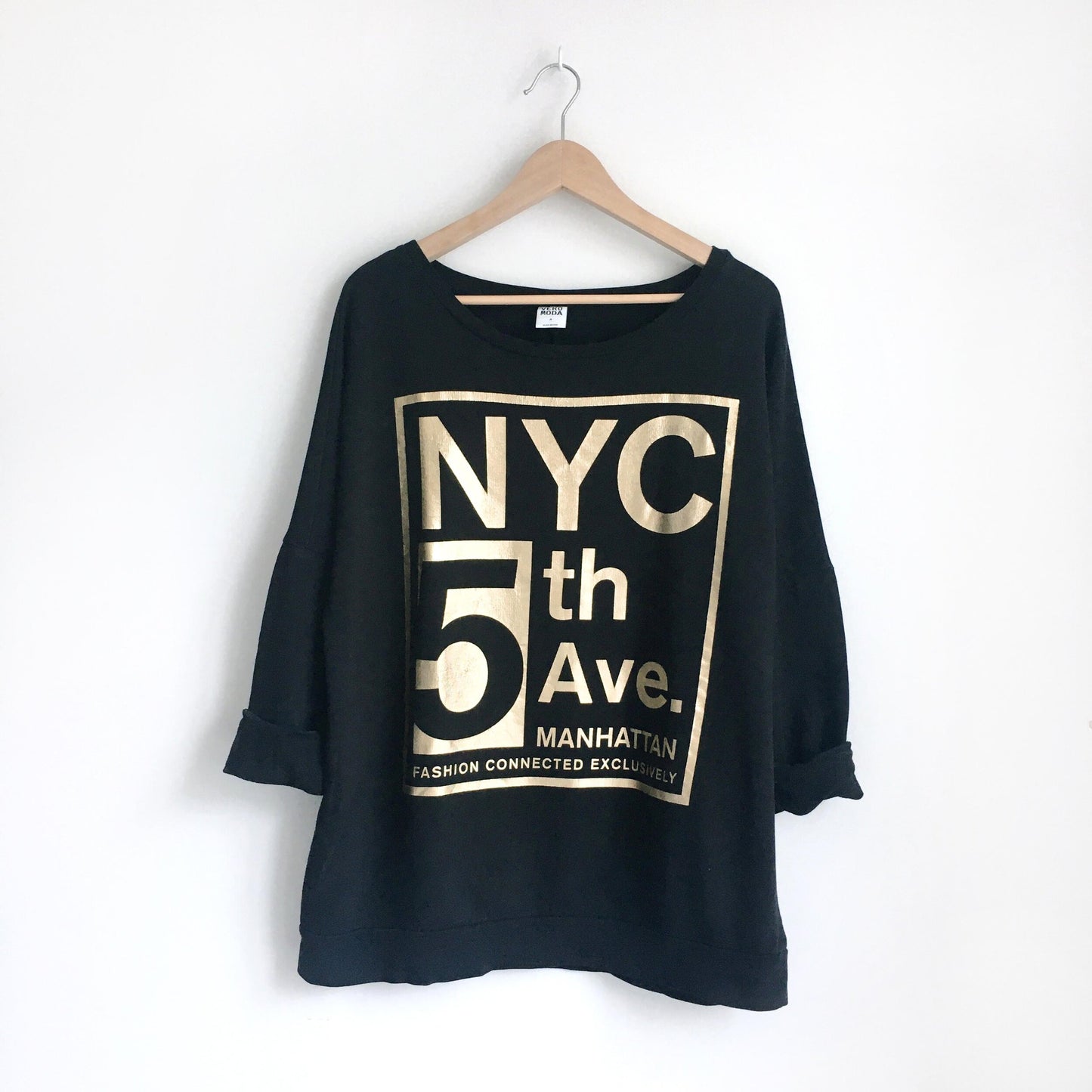 Vero Moda NYC 5th Ave Sweatshirt - size Medium