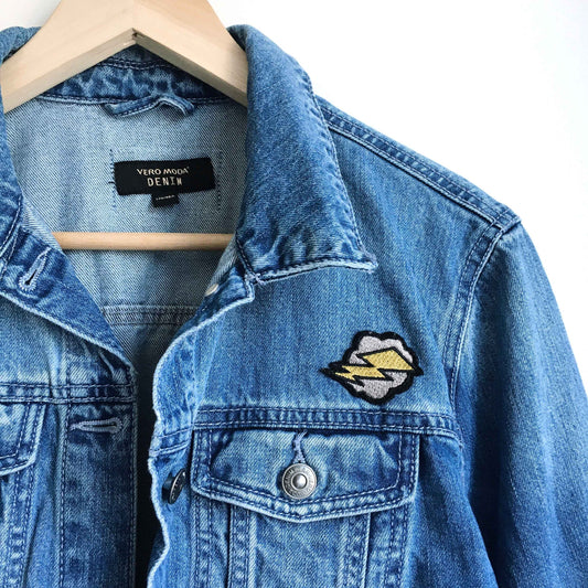 Vero Moda embroidered patch denim jacket - size Small