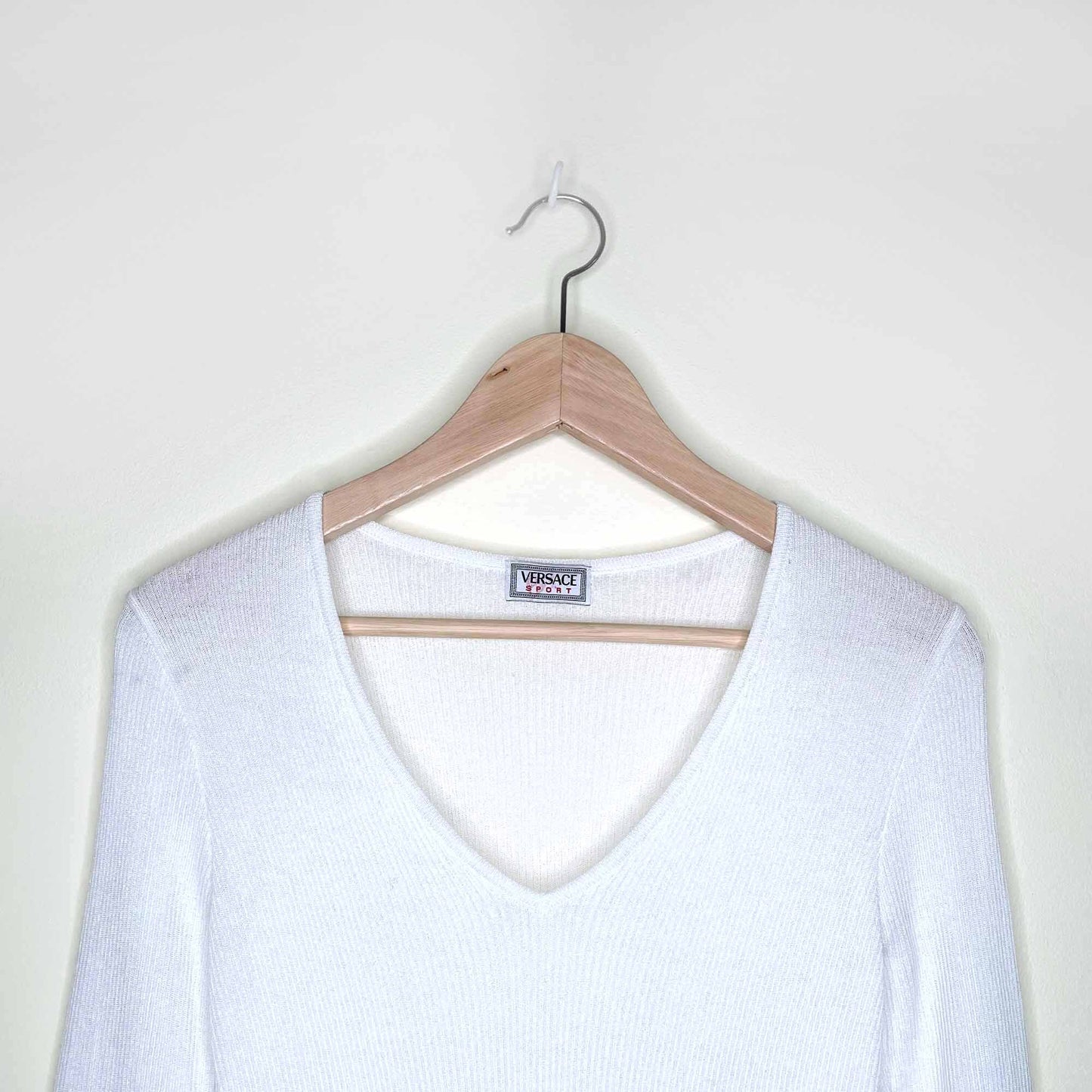 versace sport ribbed knit v-neck long sleeve top - size 40