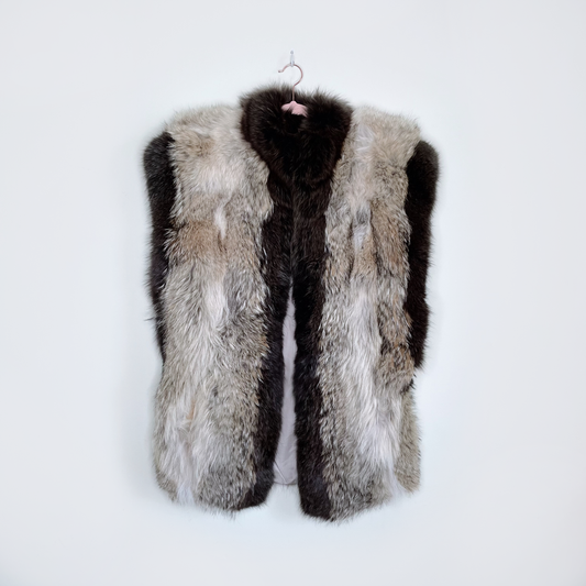 vintage oversized broadview furs fox vest - size medium