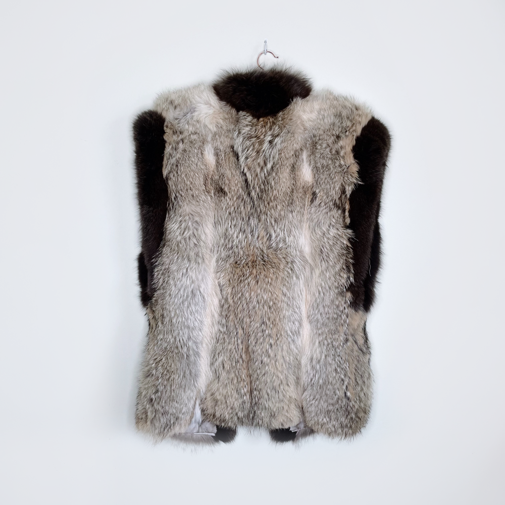 vintage oversized broadview furs fox vest - size medium