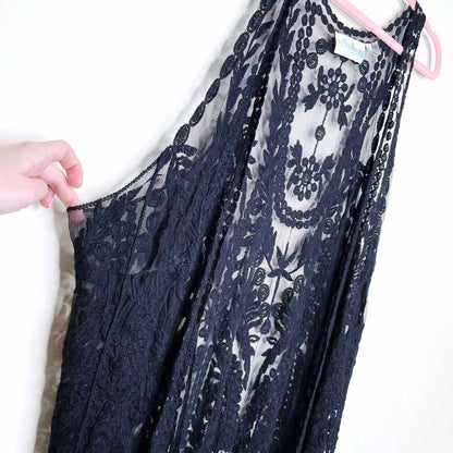 wanderlujo black crochet duster vest - size small