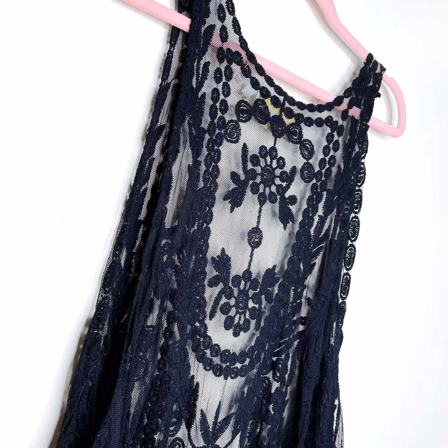 wanderlujo black crochet duster vest - size small