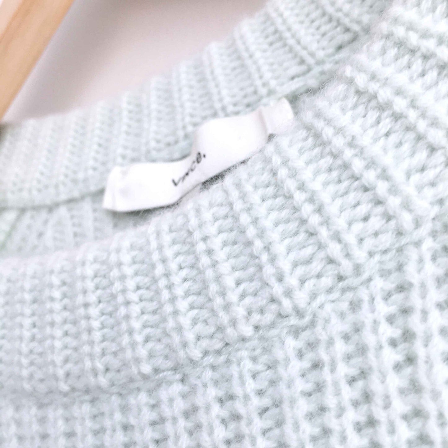 Vince 100% cashmere shaker rib pullover - size Large