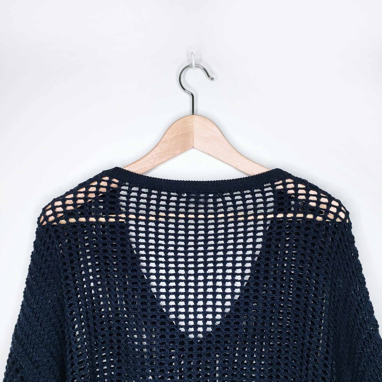 Vince waffle open knit v-neck sweater - size Medium