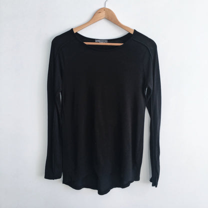 Vince Long Sleeve Jersey Tee - size Small