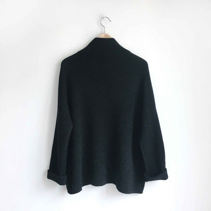 Vince wool-cashmere funnel neck pullover - size Medium