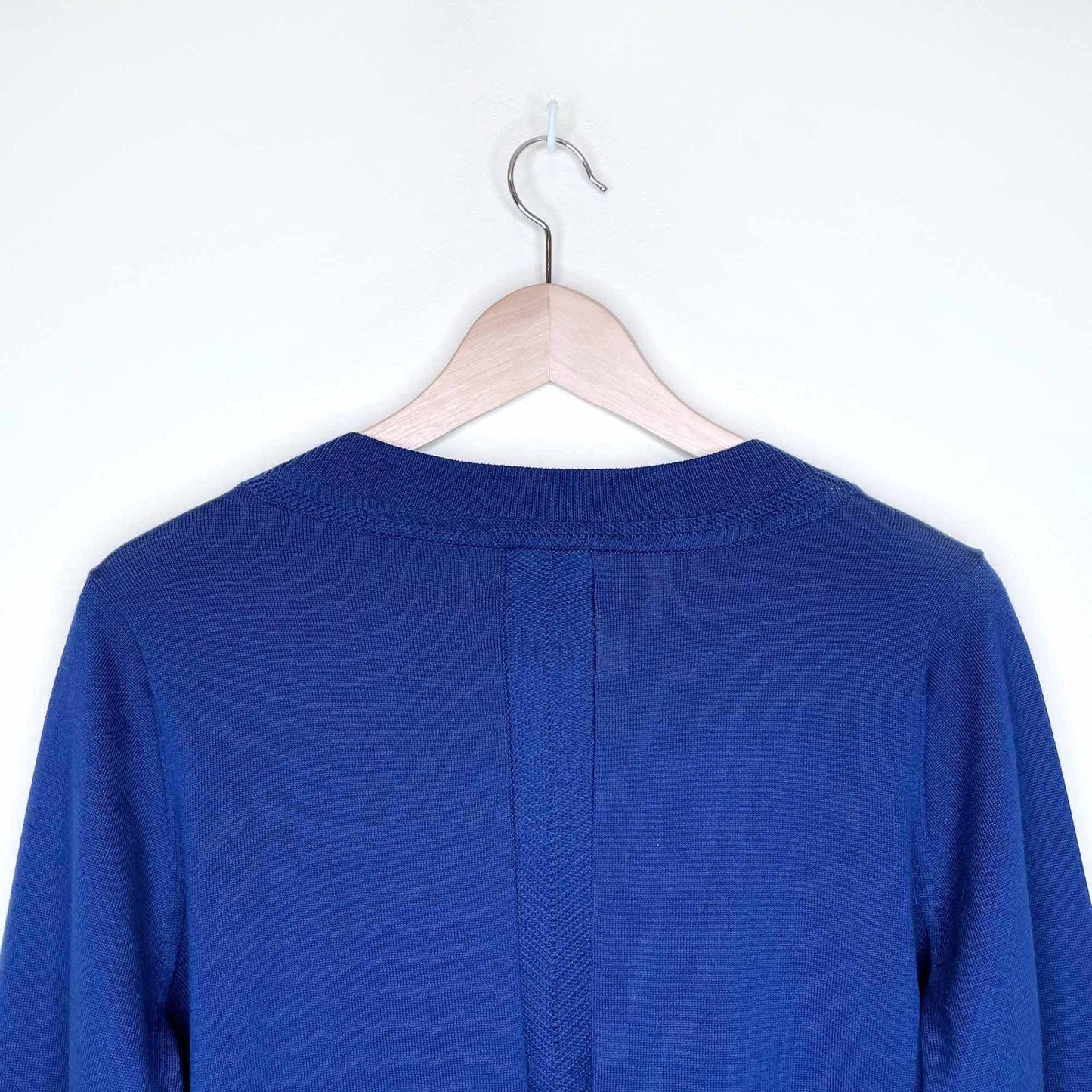 nwt vineyard vines cotton v-neck lightweight sweater - size medium