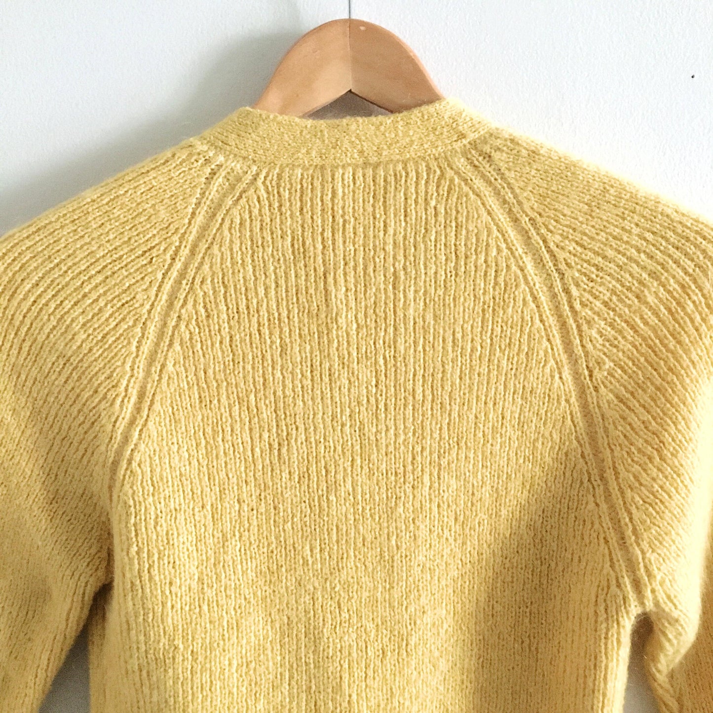 Vintage yellow cardigan - size xs