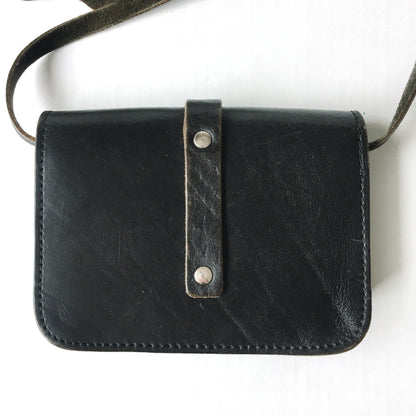 Vintage leather saddle crossbody