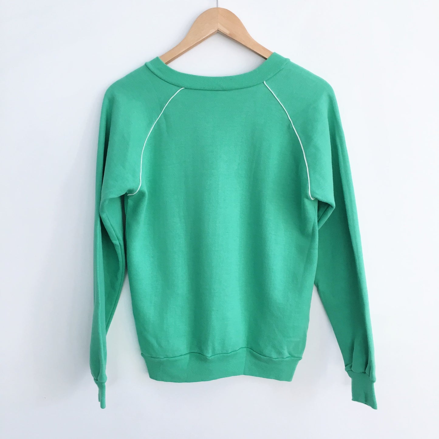 Vintage V-Neck Jog Sweatshirt - Size Medium