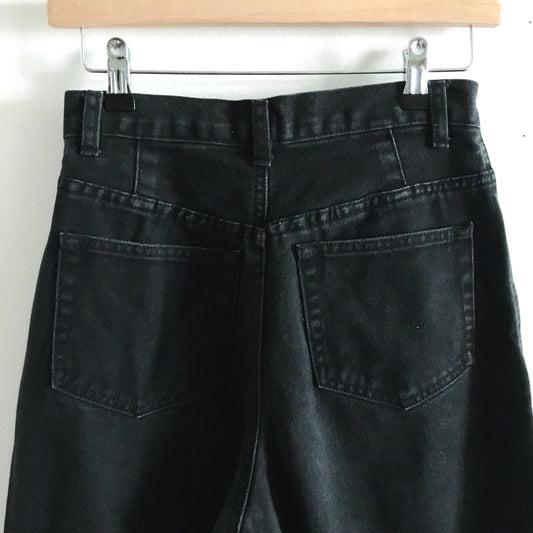 Vintage Weekend Edition tapered mom jeans - size 8