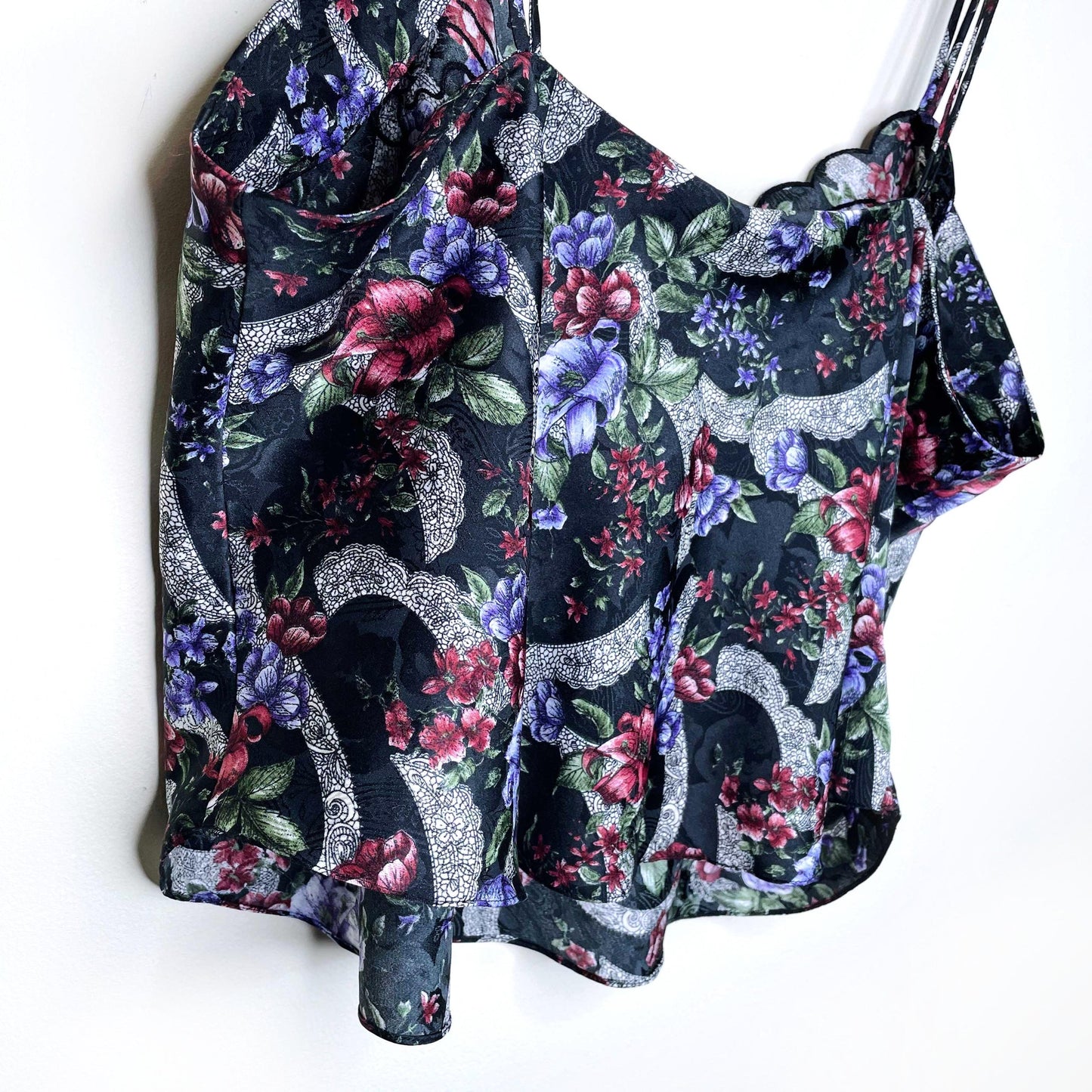 vintage 80's gold label embroidered floral satin cami - size medium