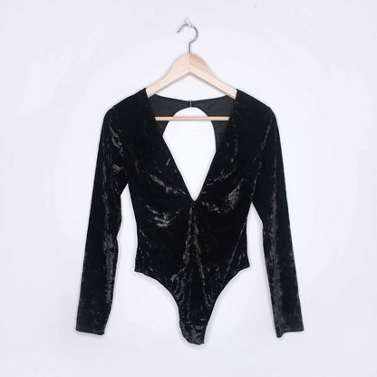 Victoria's Secret plunging v thong velvet bodysuit - size xs