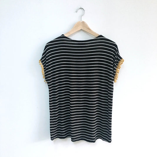 W5 Concepts striped tee with pom pom - size Small