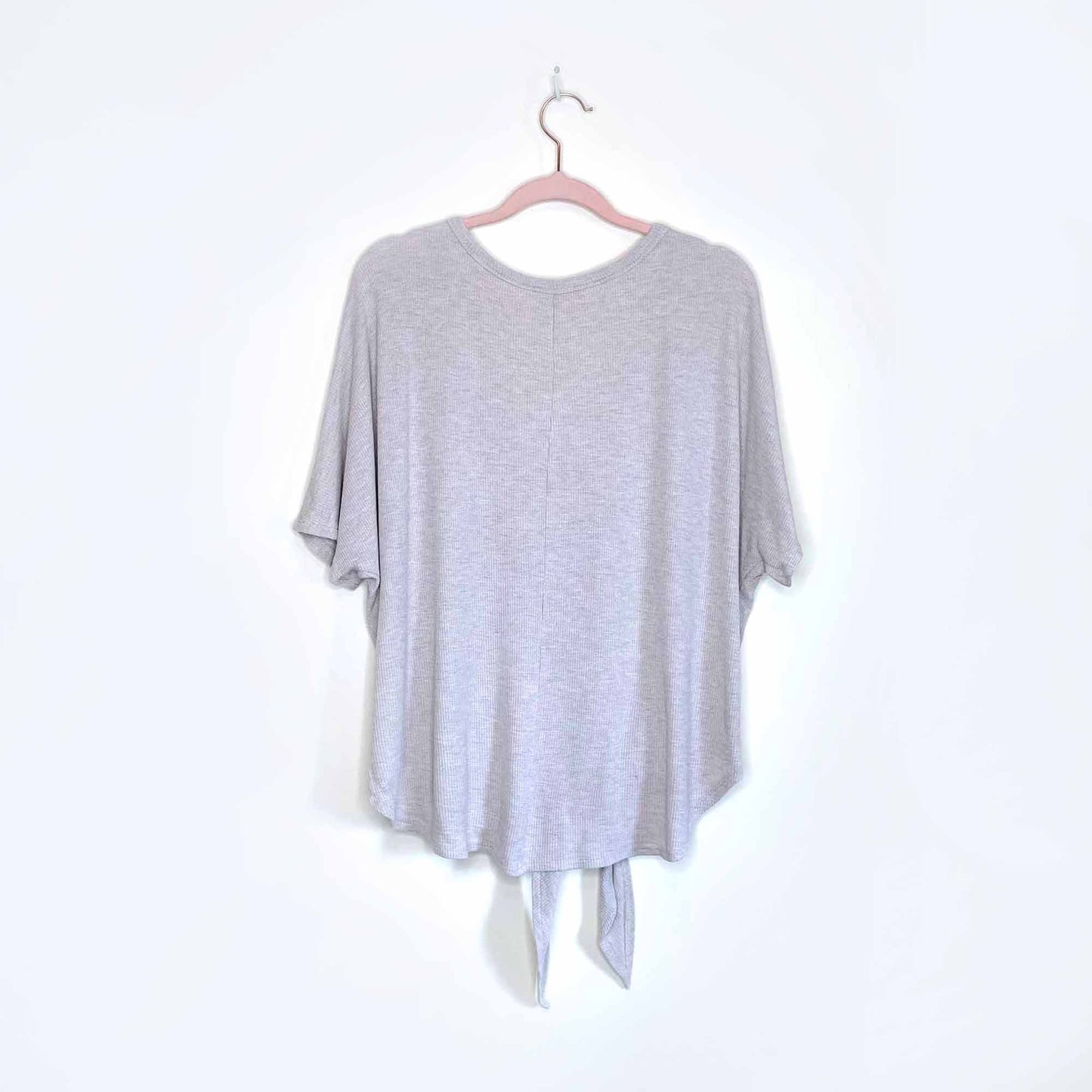 hummingbird waffle tie front top - size large