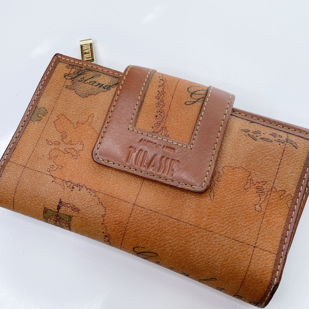 la classe alviero martini leather map snap wallet