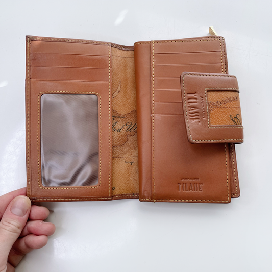 la classe alviero martini leather map snap wallet