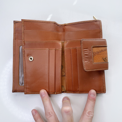 la classe alviero martini leather map snap wallet
