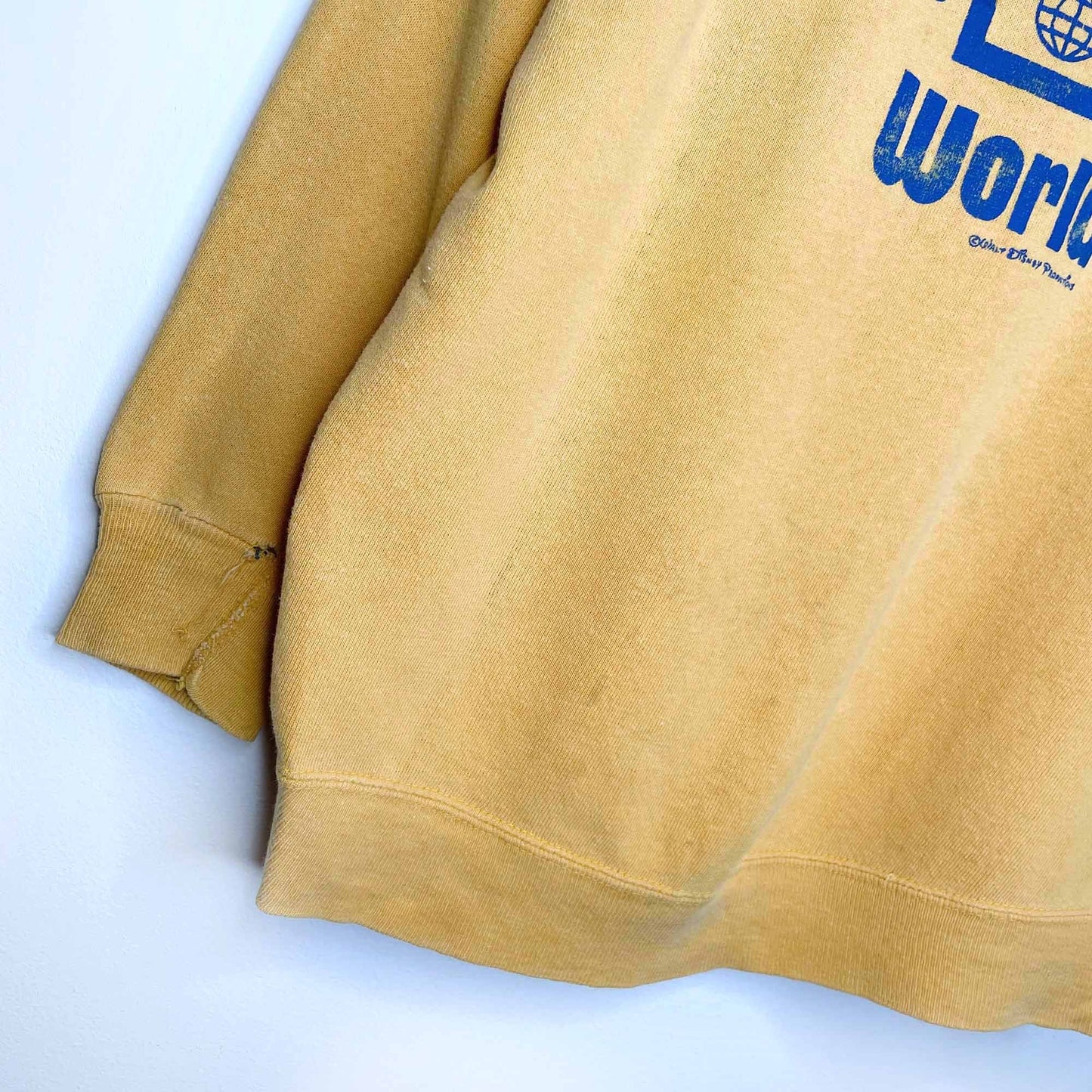 vintage 70's rare walt disney world gusset sweatshirt - size small