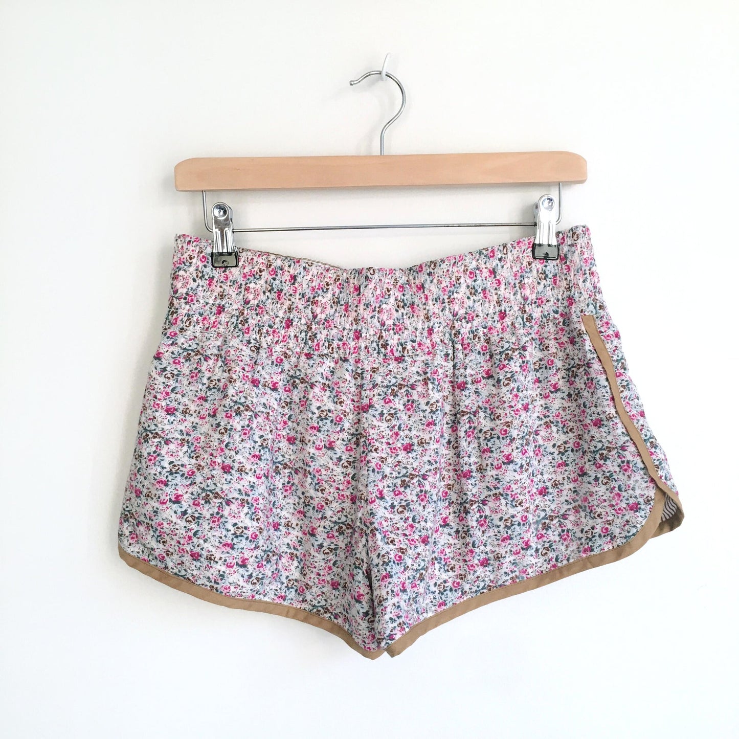 We the Free Deuce Revo Floral Shorts - size Small