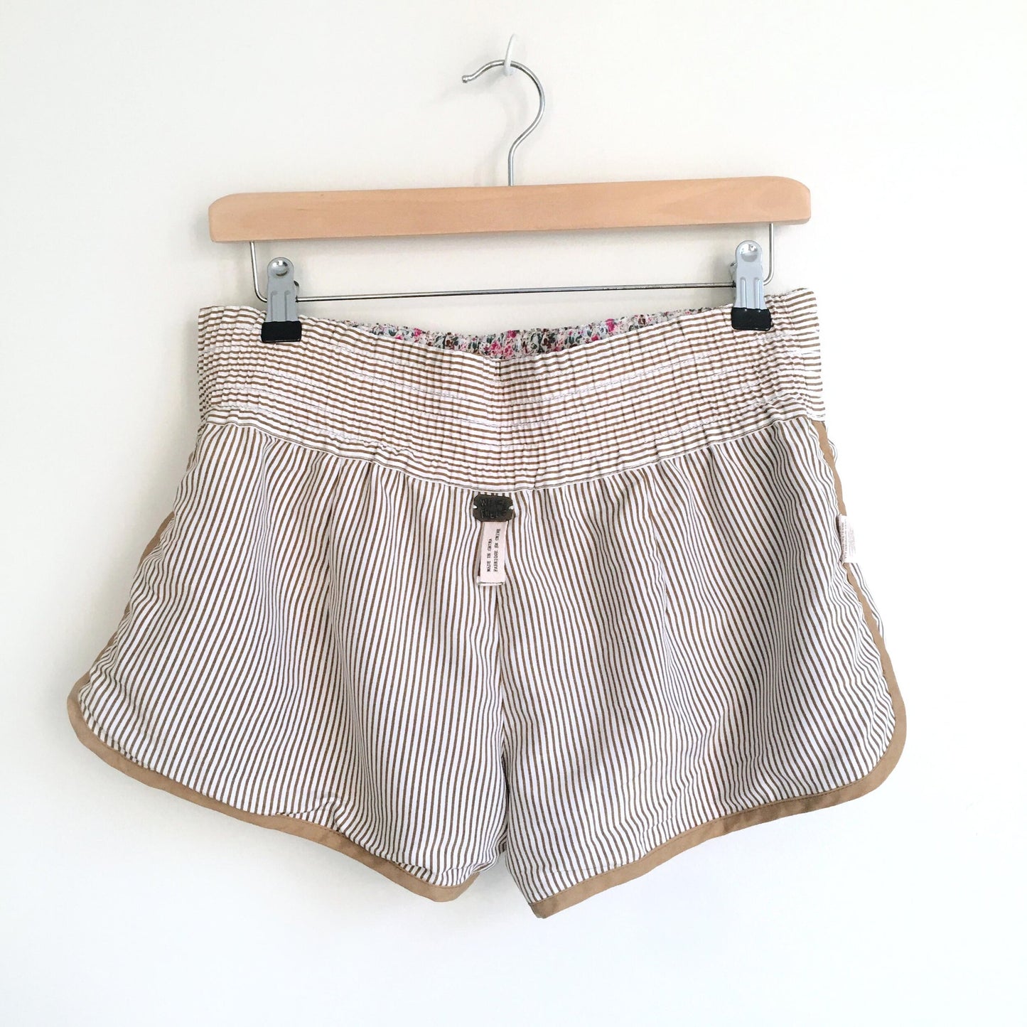 We the Free Deuce Revo Floral Shorts - size Small