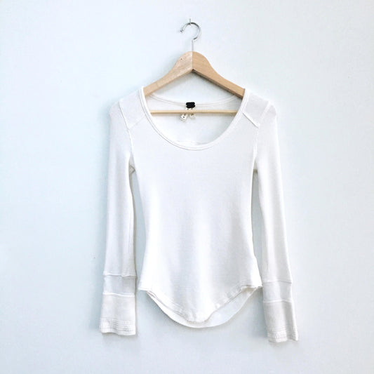 We the Free henley - size Small