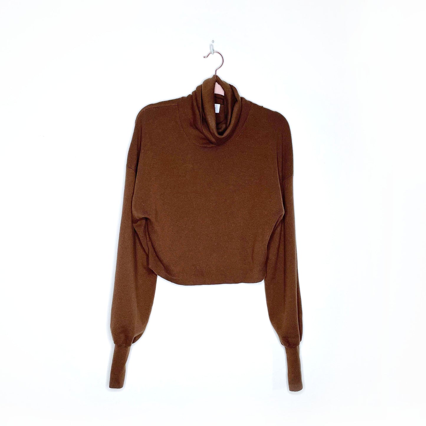 wilfred rebecca merino wool cropped turtleneck sweater - size large